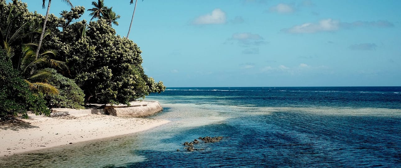 Cook Islands umukai traditional feast