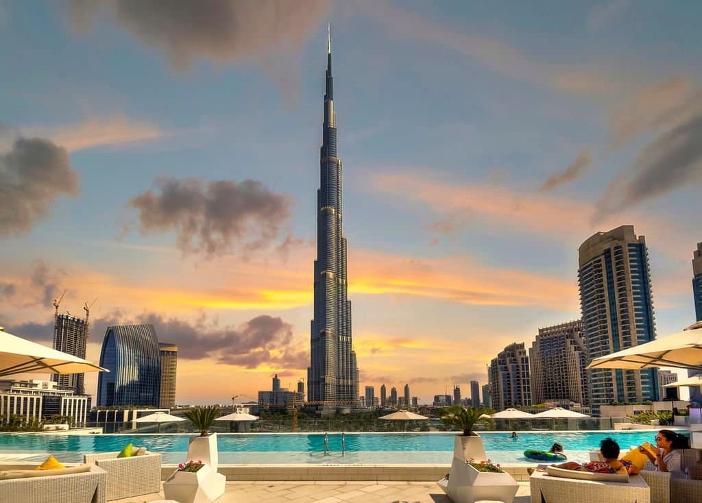 Dubai Burj Khalifa luxury trip under 2 lakh